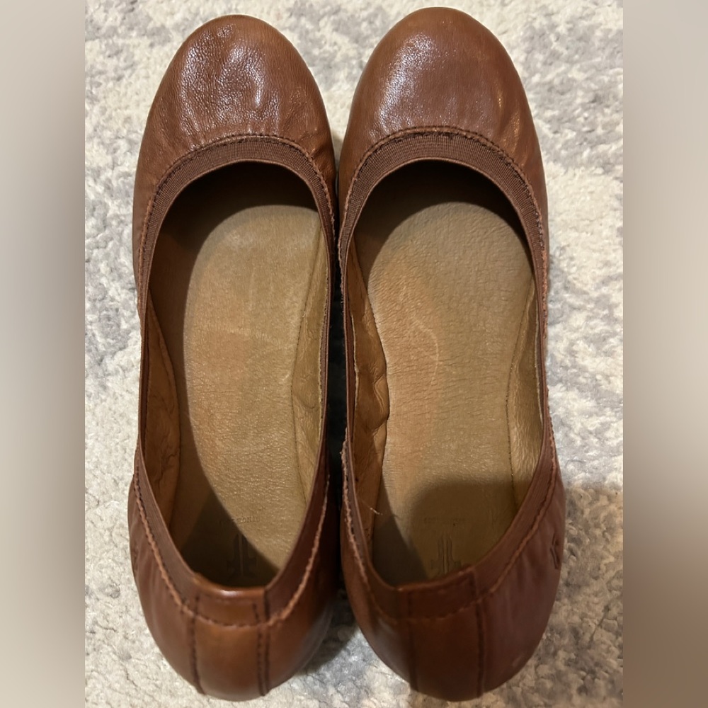 Frye ballet flats. Like new.